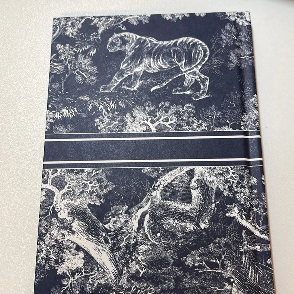Dior notebook
